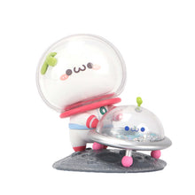 Load image into Gallery viewer, Budding Pop Astronaut Figurine